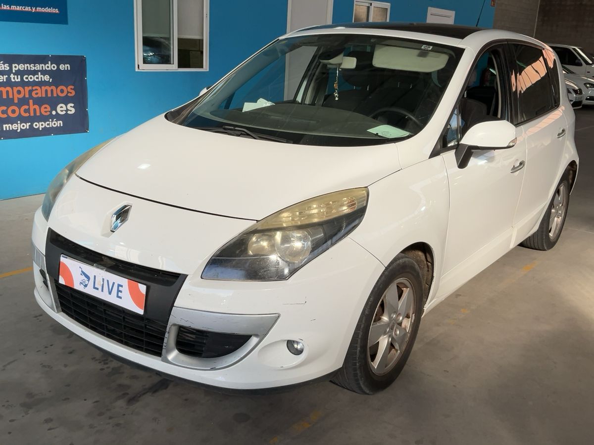 Renault Scenic 1.9 dCi Family Edition