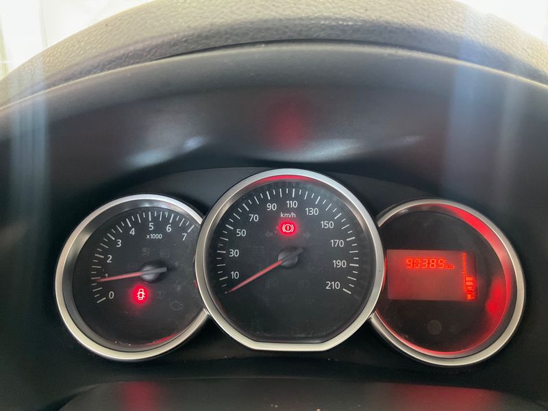 Dacia Sandero 0.9 TCe Stepway Prestige — zdjęcie 13