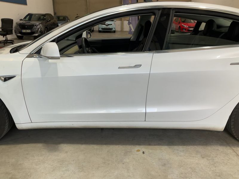 Tesla Model 3 Long Range Dual Long Range Dual AWD — zdjęcie 4