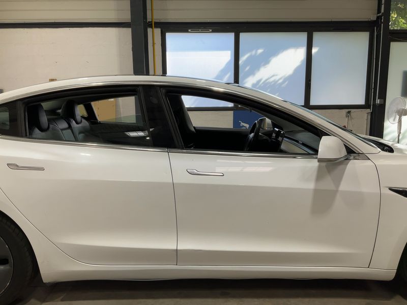 Tesla Model 3 Long Range Dual Long Range Dual AWD — zdjęcie 7