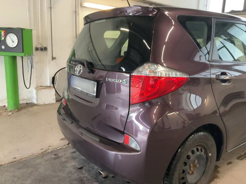 Toyota Verso-S 1.33 Dual VVT-i Life — zdjęcie 6